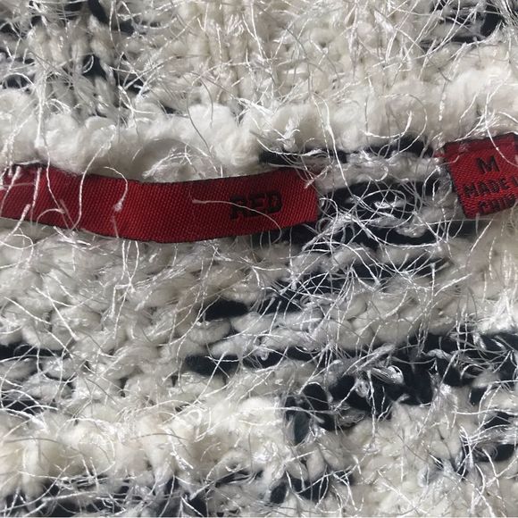 RED Tunic Sweater White & Black Long Sleeves Size Med - Picture 2 of 6
